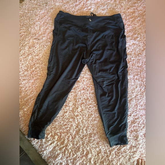 Lole joggers - Picture 2 of 2